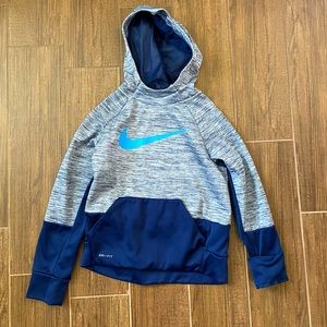 Boys Nike Sweatshirt in Size Small